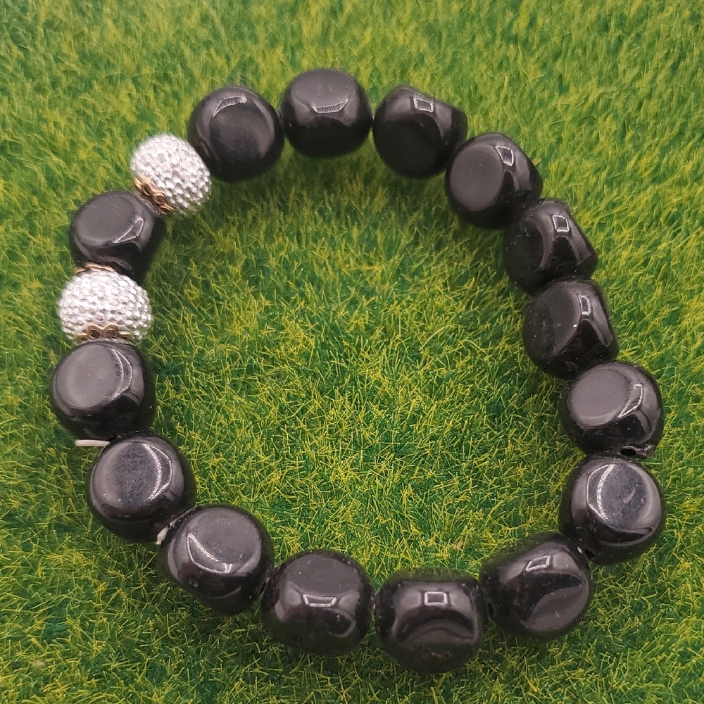 Elegant Black Beaded Bracelet B3318